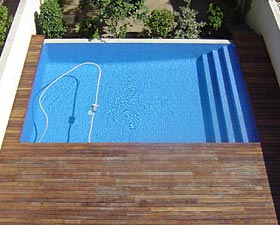 Climatització de piscines descobertes mitjançant energia solar