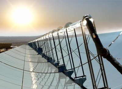 Energia solar termoelèctrica: col·lectors cilíndrico-parabólicos